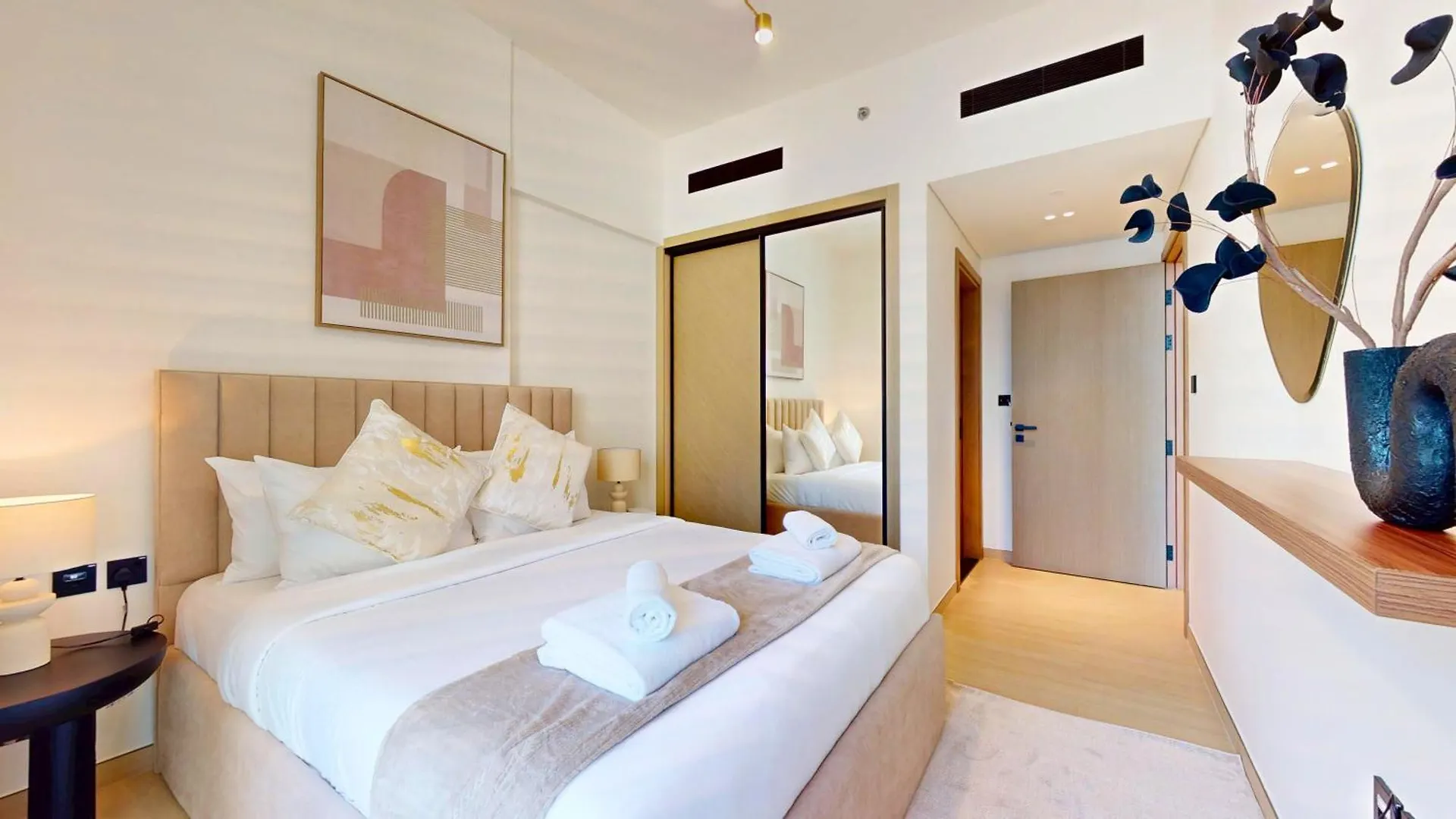 Apartment Luxury 1Br Haven In Binghatti Emerald - Jvc Dubai